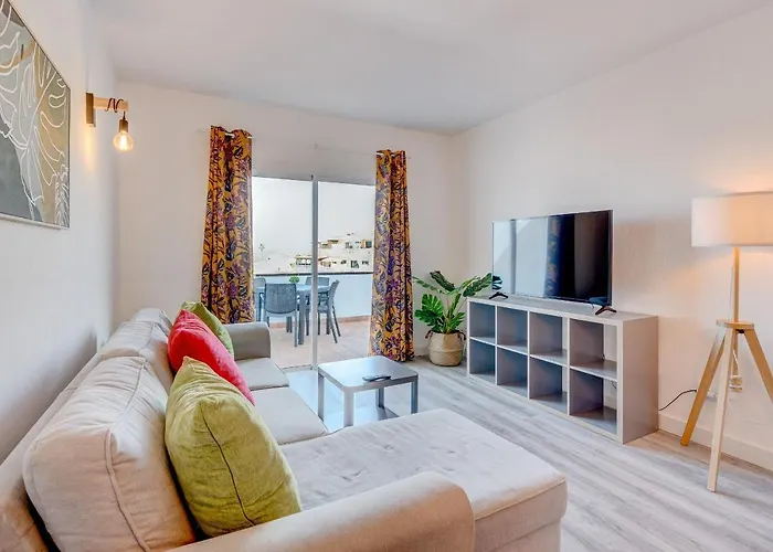 Bright And Modern In * Адехе