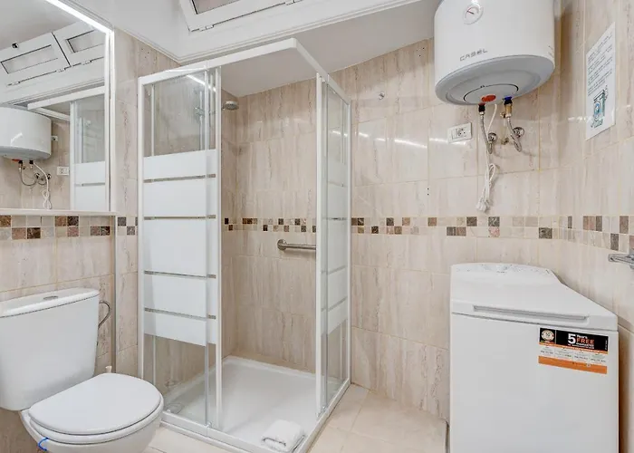 Bright And Modern In Apartamento